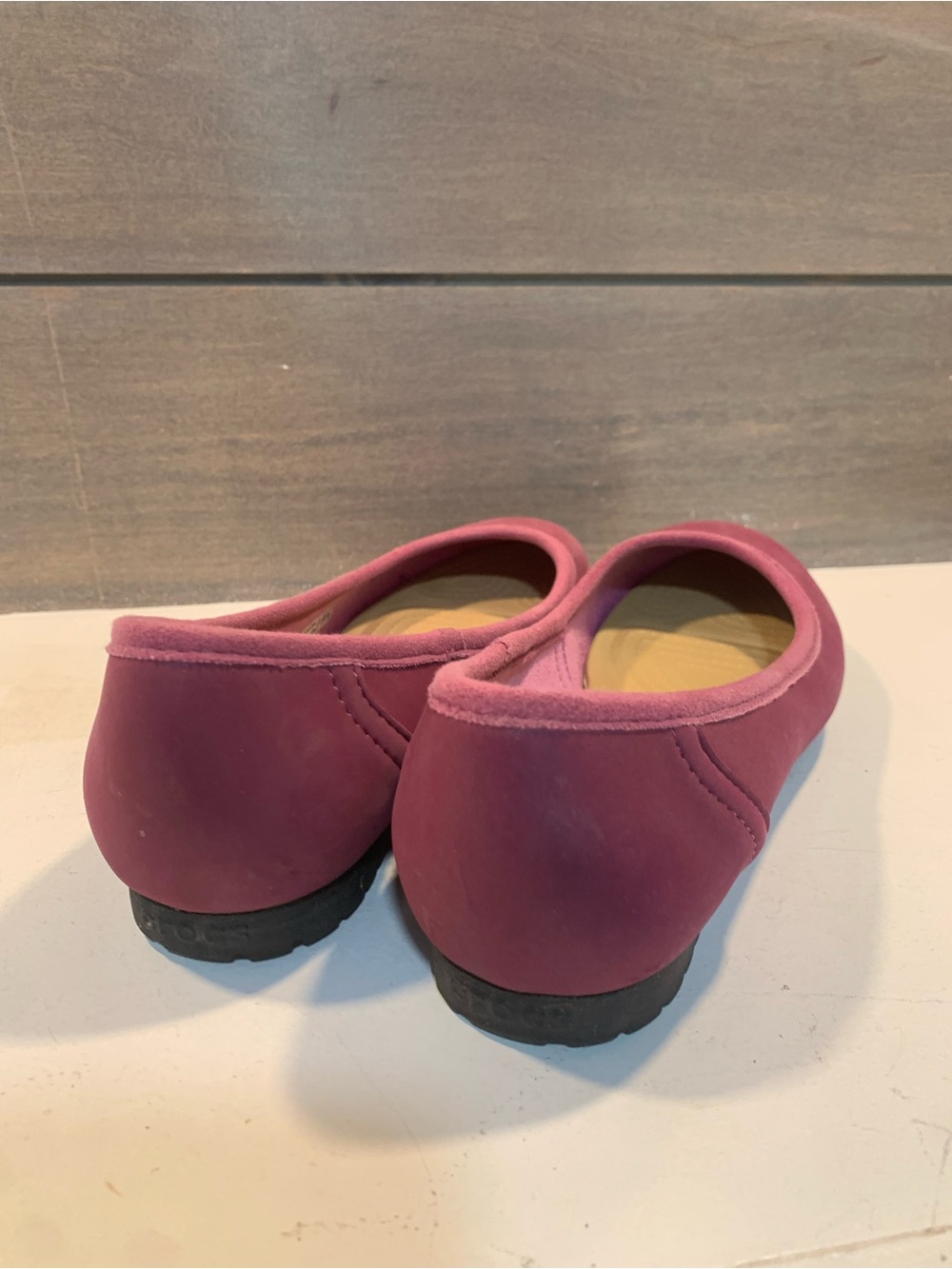 Crocs Womens Marin Color Lite Flats Plum Size 6 Casual Business Preppy Minimal - Picture 5 of 9
